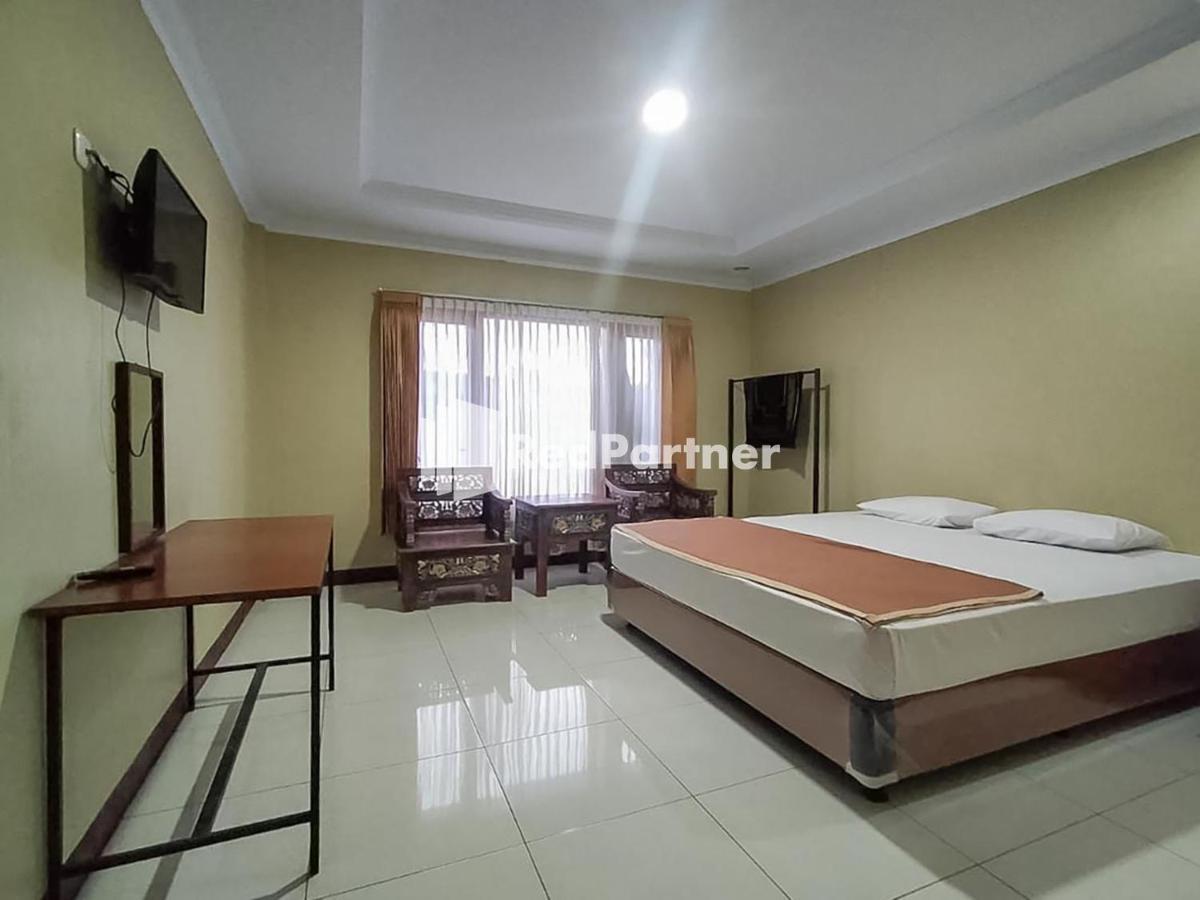 Pertiwi Village Redpartner Paragajen Exterior photo