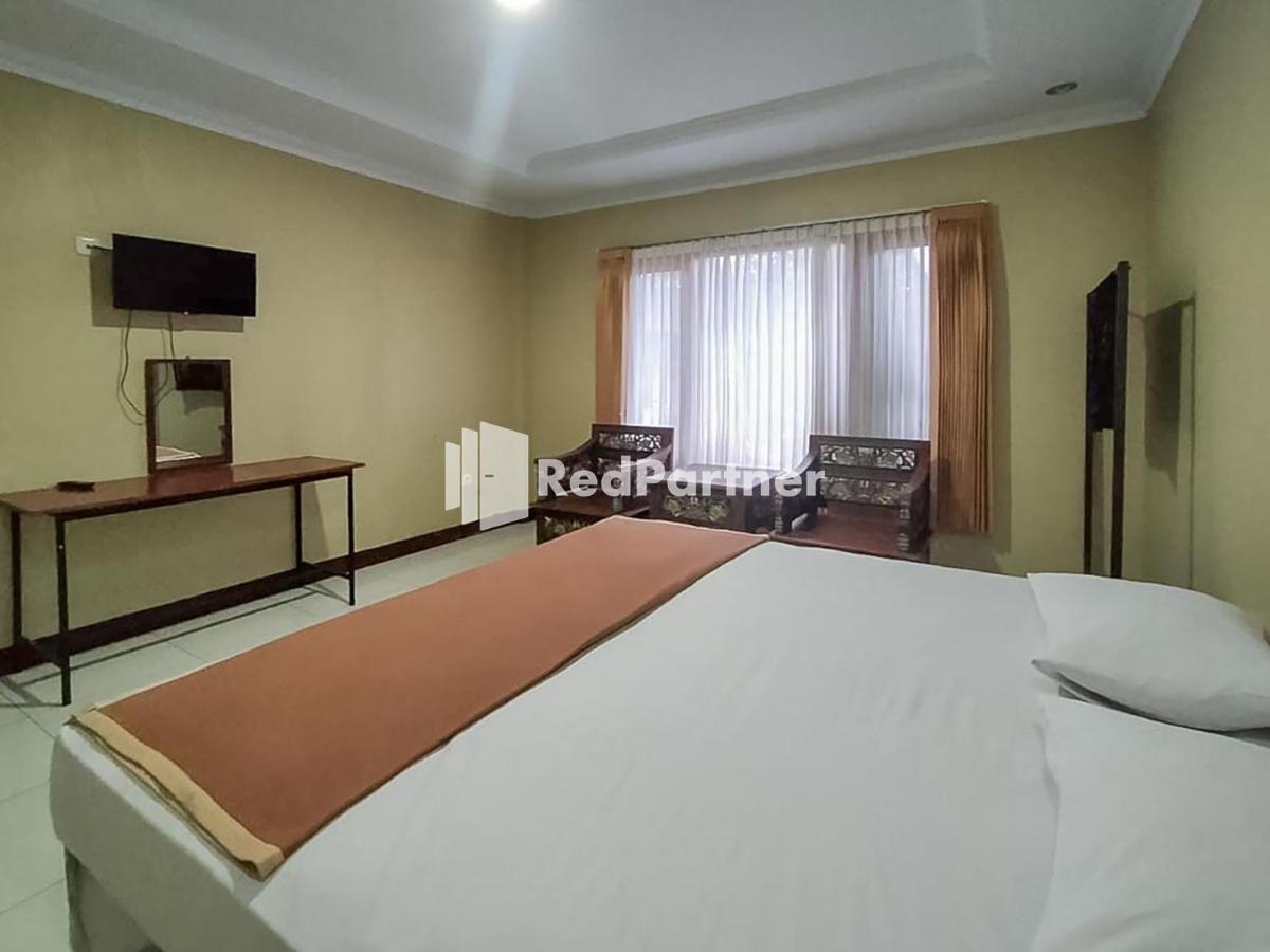 Pertiwi Village Redpartner Paragajen Exterior photo